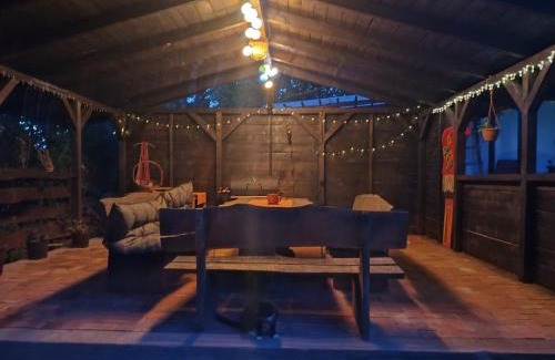 Miłki House | Charming Dom z Charyzmą in Mazury - Pet Friendly Retreat