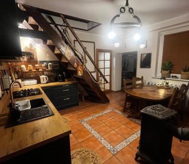 Miłki House | Charming Dom z Charyzmą in Mazury - Pet Friendly Retreat