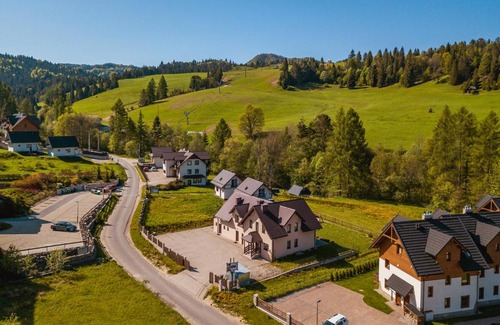 Jaworki Apartment | Inviting Stay at Dom Zaskalskie 10b - Rated 9.2/10!