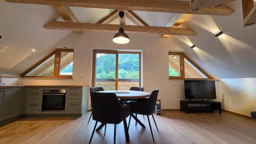 Bohinj Apartment | Pet-Friendly Domačija Loncnar Apartment - Guest Rated 9.2/10