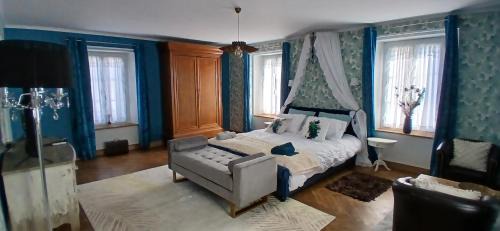 Mandeville-en-Bessin Bed & Breakfast | Exceptional Stay at Aux Léopards Normands - Pet & Child Friendly