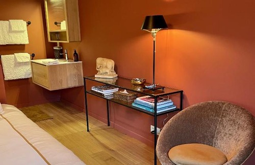 Florival House | Experience Bourgogne en Grez: Oceanfront Paradise Awaits