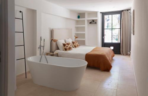 Saint-Cezaire-sur-Siagne House | Experience the Charm of Domaine de la Xavolière with Ocean Views