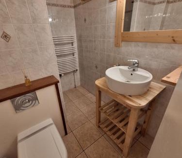 La Vraie-Croix Apartment | Discover Domaine de Bobehec: Pet-Friendly Retreat with Top Ratings