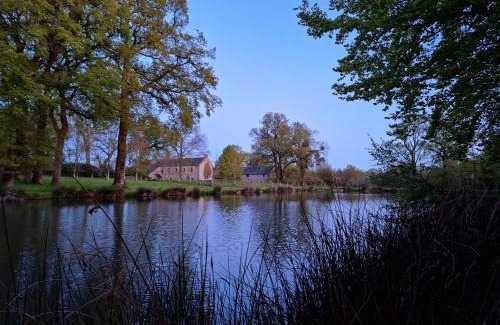 La Vraie-Croix Apartment | Discover Domaine de Bobehec: Pet-Friendly Retreat with Top Ratings