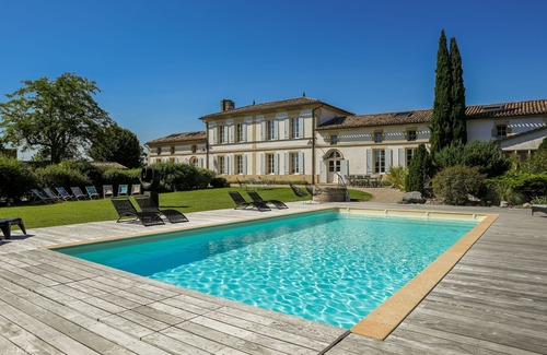 Cezac House | Rated 10/10: Domaine de Cezac with Pool & Eco-Friendly Amenities
