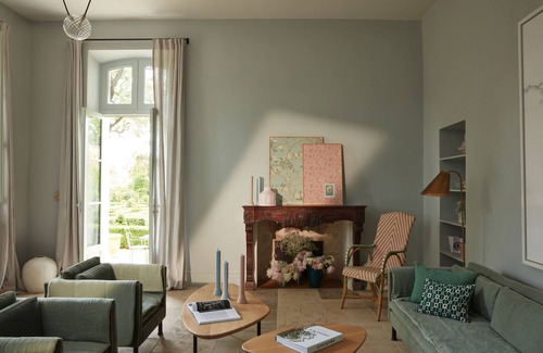 St.-Remy-de-Provence Hotel | Indulge at Domaine de Chalamon: Spa, Pool & Dining Await
