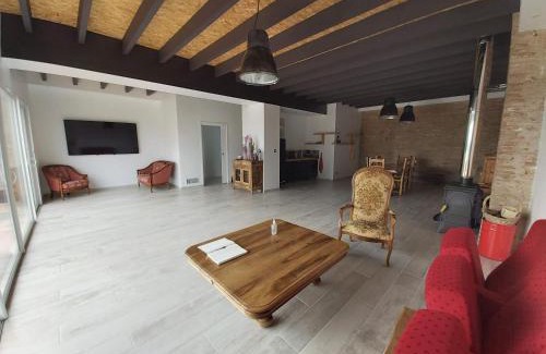 Fronton Bed & Breakfast | Discover Domaine de Codeval with Ocean Views & Pool Access