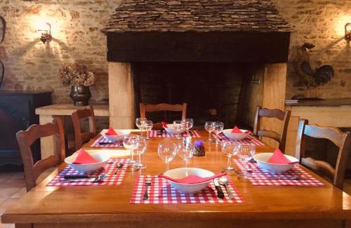 Marcillac-Saint-Quentin Bed & Breakfast | Pet-Friendly Retreat at Domaine de Pech Mortier - 8.6/10