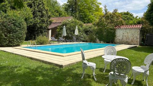 Pont-du-Casse Bed & Breakfast | Domaine de Gargoris - Charmante chambre d'hôtes met privé-terras nabij Agen
