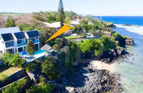 Souillac Villa | Exclusive Domaine de la Falaise Villa with Ocean View