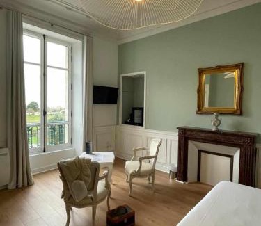 La Bernerie-en-Retz Hotel | Experience Domaine de La Gressière with Oceanfront Pool