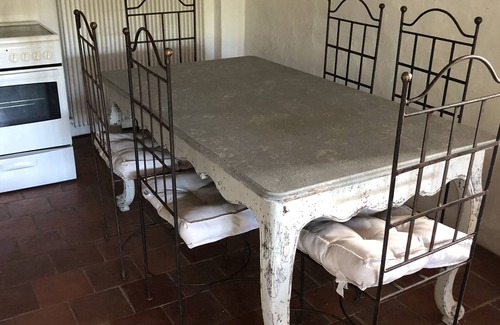 Saumane-de-Vaucluse Cottage | Discover Domaine de la Gaille: Family-Friendly Retreat with Pool