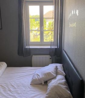 Thure House | Discover Domaine de la RIMBERTIÈRE with Ocean Views & Spa