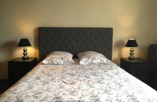 Thiveral-Grignon Apartment | Oceanfront Family Retreat at Domaine de la Villa du Moulin