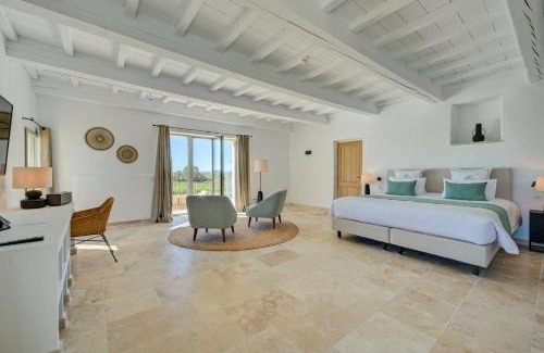 Garrigues-Sainte-Eulalie Hotel | Experience Oceanfront Bliss at Domaine de Privadière