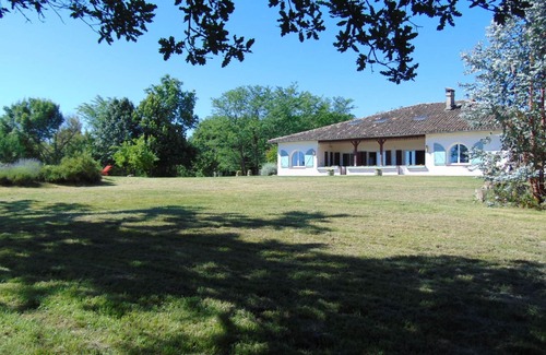 Genebrieres House | Explore Serenity and Adventure at Domaine de Souladiès