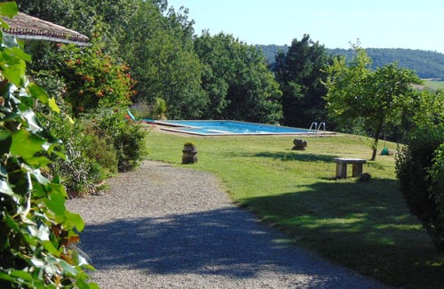 Genebrieres House | Explore Serenity and Adventure at Domaine de Souladiès