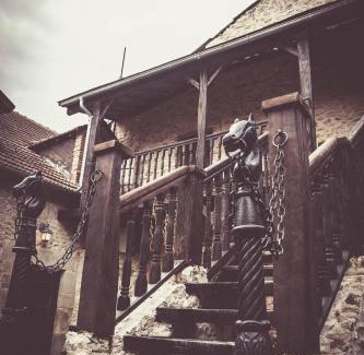 Vareilles Hotel | Relax at Domaine de Vareilles with Oceanfront Amenities