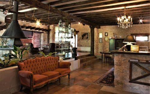 Vareilles Hotel | Relax at Domaine de Vareilles with Oceanfront Amenities