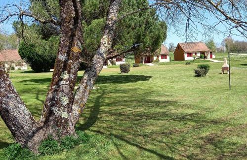 Payzac House | Pet-Friendly Domaine de Vaulatour with Oceanfront Views