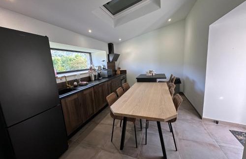 Banassac House | Domaine de Verteilhac Le Jardin de Clémence, 6 personnes piscine chauffée