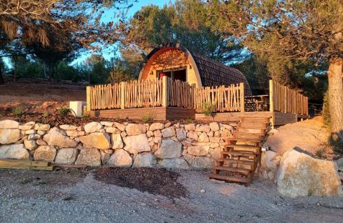 Jouques House | Relaxing Stay at Domaine de Villemus with Ocean Views