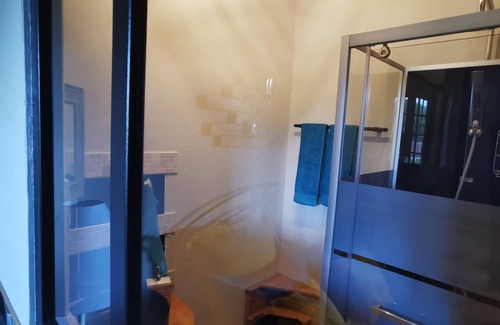 Fumel Bed & Breakfast | Experience Domaine des 3 Cyprès with Pool & Breakfast