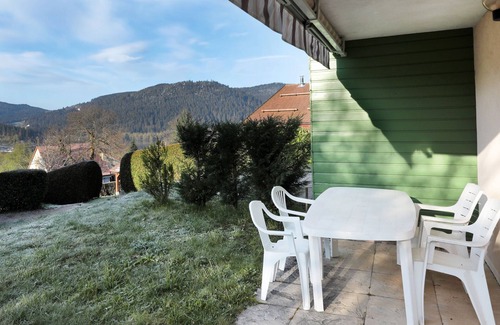 Gerardmer Apartment | Delightful Oceanfront Chalet at Domaine des Chênes Rouges