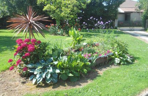 Mantenay-Montlin House | Family-Friendly Retreat at Domaine des Charmilles: Rated 9/10
