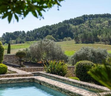Saint-Saturnin-les-Apt Resort | Exclusive Oceanfront Retreat at Domaine des Andéols