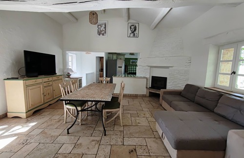 Trans-en-Provence House | Relax at Domaine des Oliviers with Ocean Views & Pool