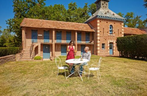 Marssac-sur-Tarn House | Exceptional Stays at Domaine du Buc: Oceanfront Gîtes