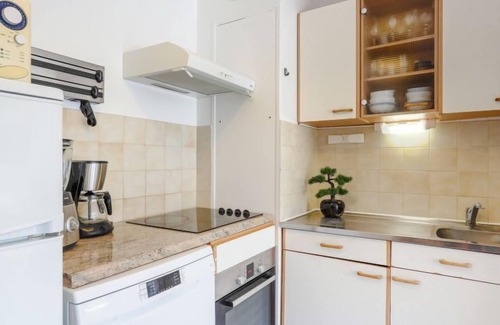 Fabron Apartment | Discover Domaine du Clairfontaine with Oceanfront Amenities