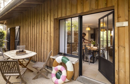 Lege-Cap-Ferret House | Relax at Domaine du Ferret Restaurant & Spa with Ocean Views