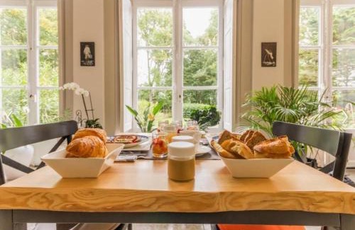 Saint Viaud Bed & Breakfast | Discover Domaine du Plessis Grimaud: 10/10 Oceanfront Escape
