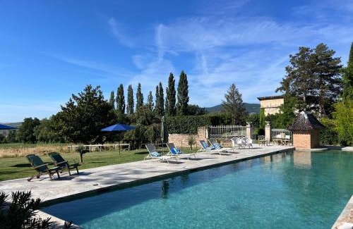Saint-Etienne-la-Varenne House | Oceanfront Retreat at Domaine de La Baisse - 4-Star Stay