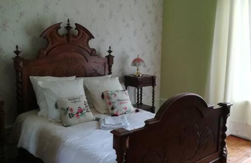 Montmoreau-Saint-Cybard House | Discover Domaine de Champ Rose with Heated Pool & Family Fun