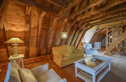 Saint-Medard-d'Excideuil RV Rental | Discover Domaine d'Essendiéras: Family-Friendly Retreat