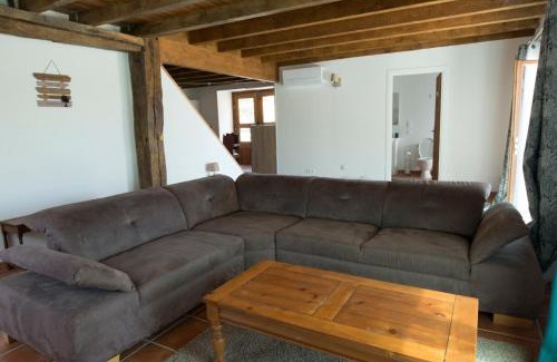Ozenx-Montestrucq House | Tranquil Domaine Hourcabis - Family-Friendly Getaway