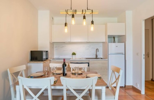 Saint-Jean-de-Luz Apartment | Relax at Domaine Iratzia: Oceanfront Bliss Awaits You