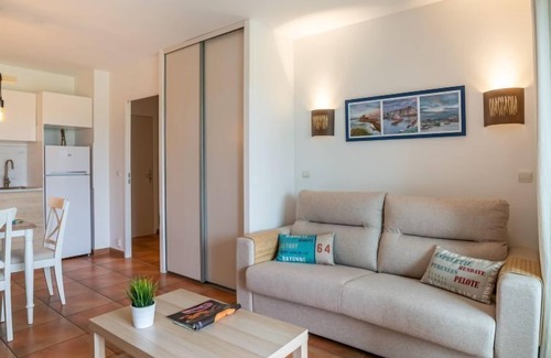 Saint-Jean-de-Luz Apartment | Relax at Domaine Iratzia: Oceanfront Bliss Awaits You