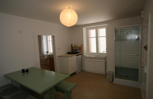 Plainfaing Apartment | Discover Domaine La Bonne Dame - Family-Friendly Retreat