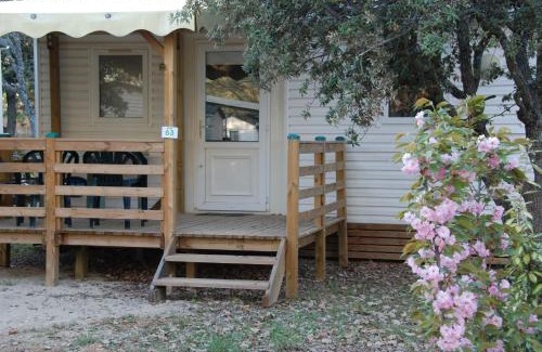 Saint-Saturnin-les-Apt Other | Enjoy Stunning Ocean Views at Domaine Les Chênes Blancs