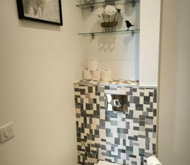 Evires Bed & Breakfast | Domaine Les Trois Biches