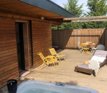 Paradou Cabin | Relax at Domaine Mejan with Pool & Oceanfront Views