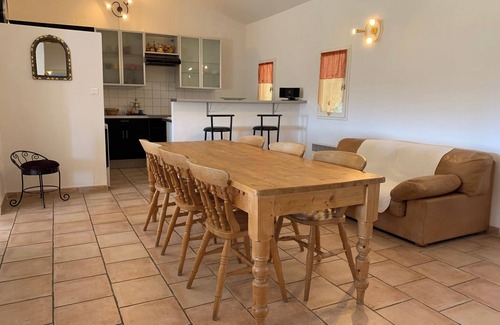 Garrigues House | Domaine Privatisé Avec Piscine Dans la Garrigue Nîmoise, Idéal Pour Grand Groupe