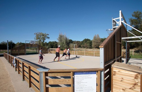 Fouesnant RV Rental | Cozy Oceanfront Retreat at Domaine Résidentiel de Plein Air