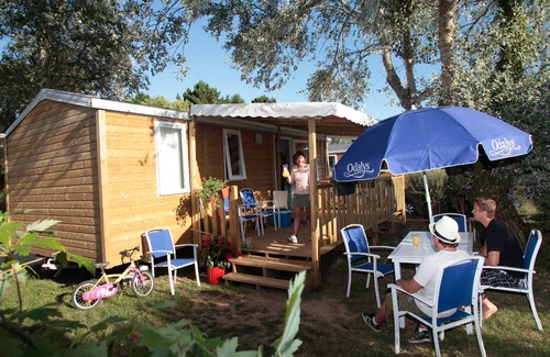 Fouesnant RV Rental | Cozy Oceanfront Retreat at Domaine Résidentiel de Plein Air