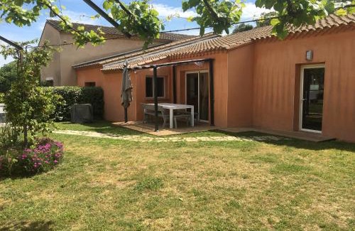 Sardan House | Cozy Holiday Homes in Sardan, France - Pet and Child Friendly